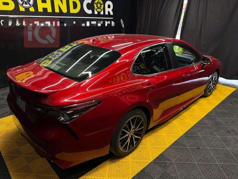 تۆیۆتا کامری